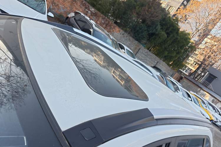 Used Haval M6 2021 PLUS 1.5T DCT Prestige Smart Connectivity Model
