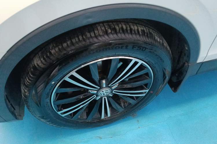 Used Volkswagen Tiguan L 2019 330TSI Automatic Two-Wheel Drive Panoramic Comfort Edition China VI Standard