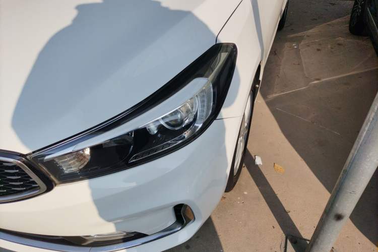 Used Kia K3 2016 1.6L Automatic GLS
