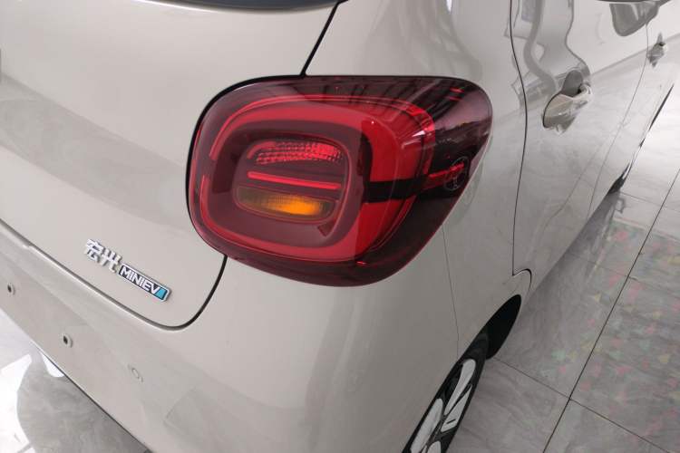 Used Wuling Hongguang MINIEV 2025 Four-Door Version Advanced Edition