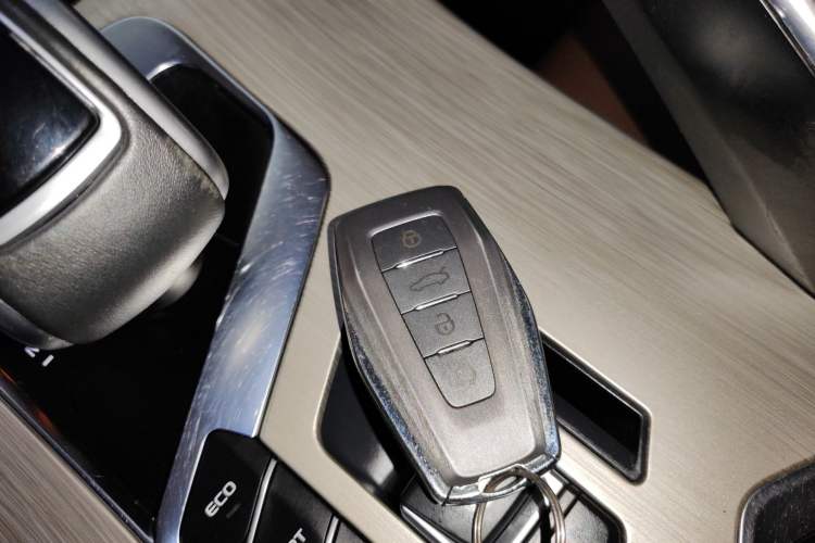 Used Geely Auto Coolray 2019 260T DCT Explorer China V Standard
