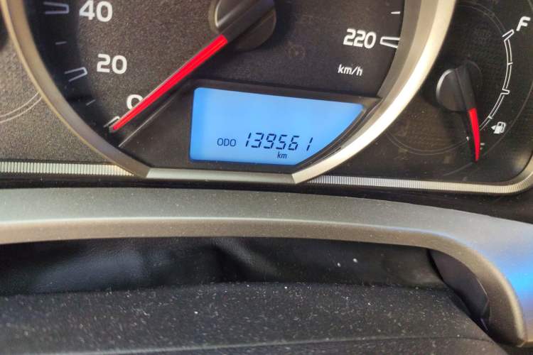 Used Toyota RAV4 2015 2.0L CVT Two-Wheel Drive Fashion Edition