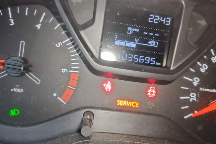 Used Citroen Elysee 2018 Revised Version 1.6L Manual Fashion Edition
