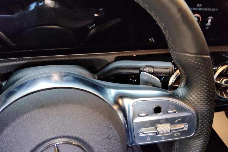 Used Mercedes-Benz A-Class 2020 Restyled A 200 L Sport Sedan Fashion Version