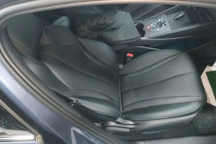 Used BYD Seal 06 New Energy 2025 DM-i Smart Drive 120KM Prestige Model
