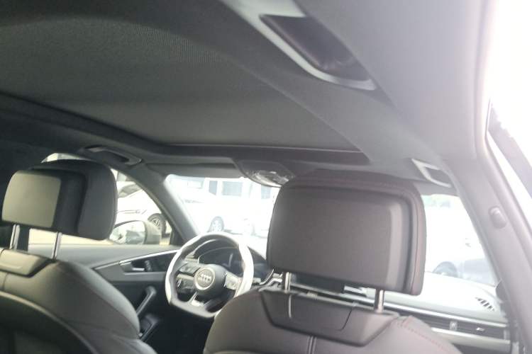 Used Audi A4L 2022 40 TFSI quattro RS Performance Package
