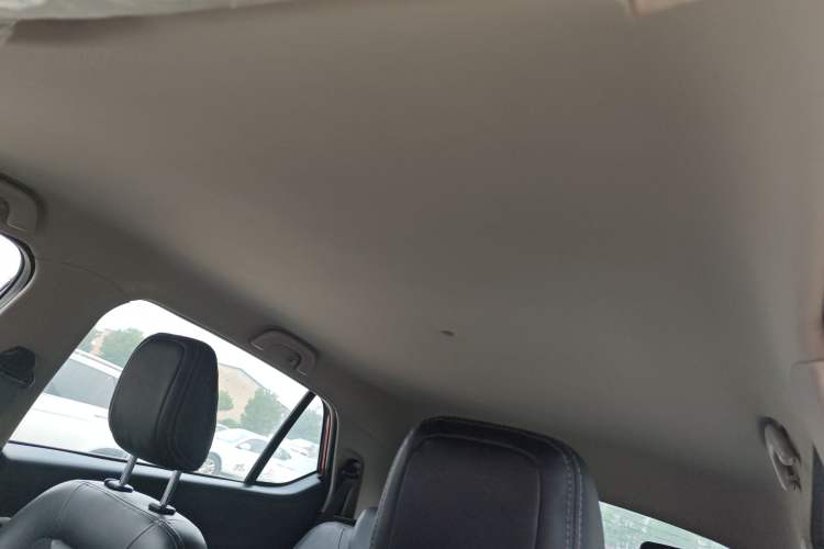 Used Baojun 510 2017 1.5L Automatic Fashion Model
