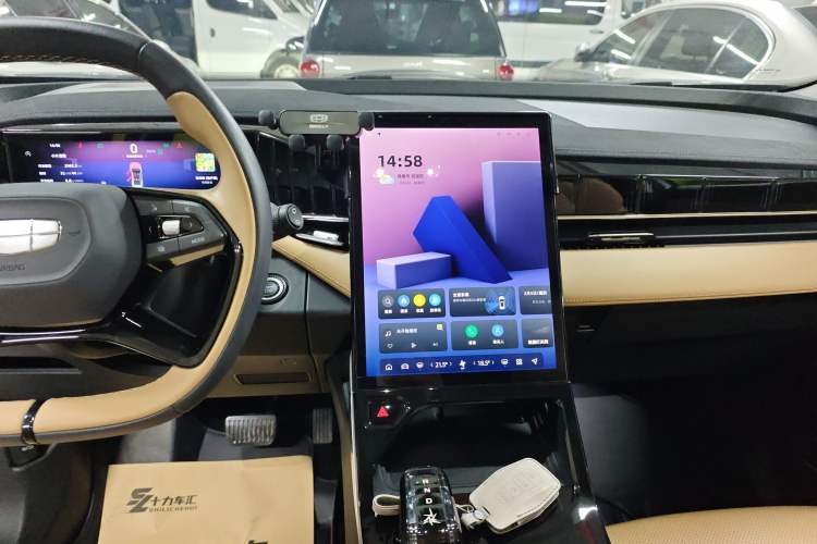 Used Geely Auto FX11 2023 1.5TD DCT Prestige Edition
