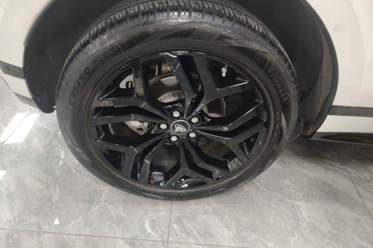 Used Land Rover Range Rover Evoque 2020 249 PS R-DYNAMIC S Black Edition Sport Version
