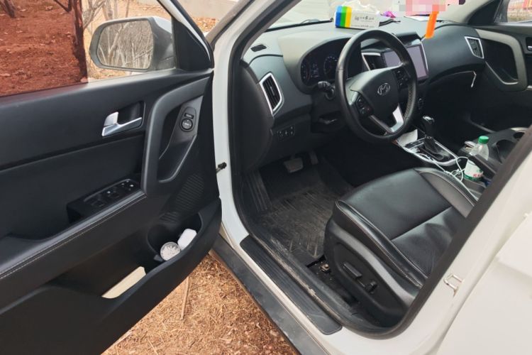 Used Hyundai ix25 2017 1.6L Automatic Smart Version
