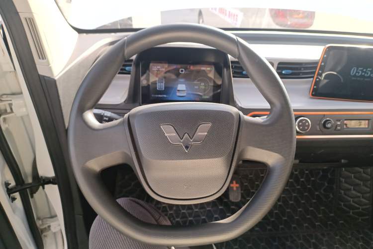 Used Wuling Hongguang MINIEV 2022 Zizai Version Lithium Iron Phosphate
