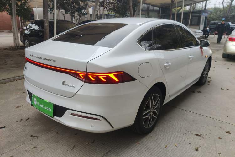 Used BYD Qin PLUS 2024 Honor Edition EV 510KM Beyond Model
