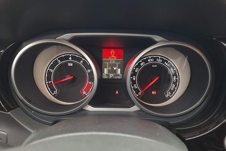 Used MG GS 2015 2.0TGI TST Luxury Edition
