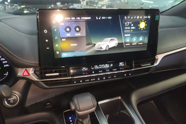 Used Toyota Sienna 2024 2.5L Hybrid Four-Wheel Drive Prestige Edition
