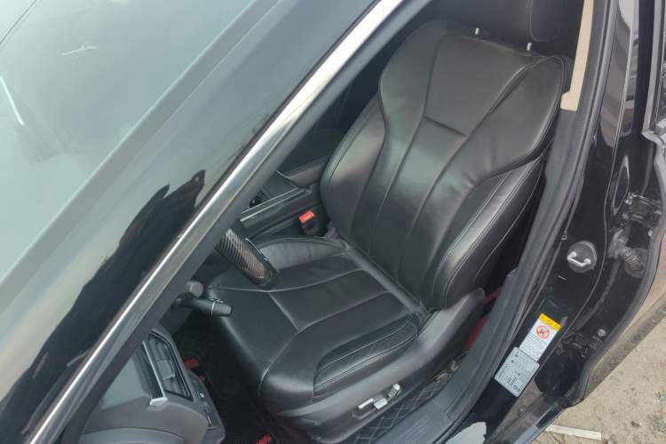 Used Hongqi H5 2022 Classic Model 1.8T Automatic Smart Connect Flagship Edition
