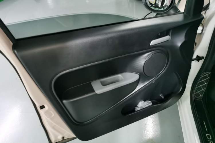 Used ORA Black Cat 2022 301km Base Version Ternary Lithium
