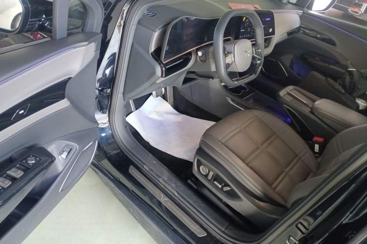 Used Hongqi EH7 2024 690 Pro