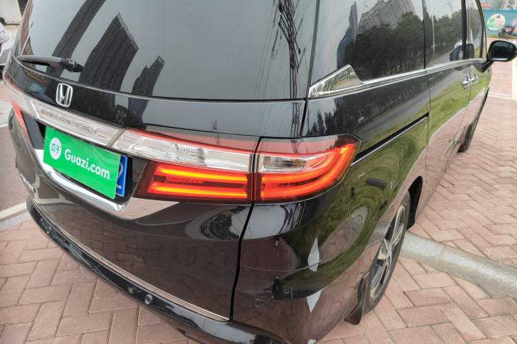 Used Honda Odyssey 2017 2.4L Supreme Edition
