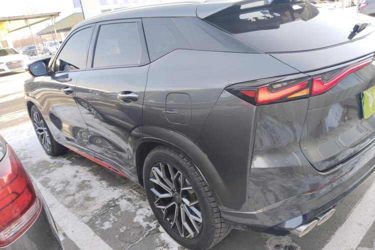 Used Oshan Z6 2023 Blue Whale 1.5T DCT Smart Luxury Model
