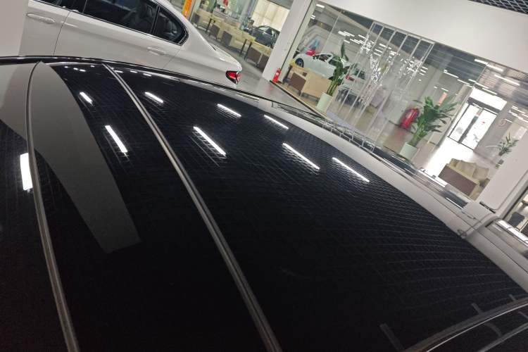 Used Mercedes-Benz E-Class 2023 Facelift E 260 L
