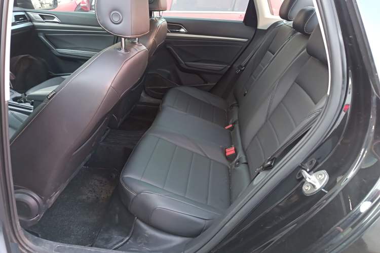 Used Volkswagen Lavida 2019 1.5L Automatic Comfort Edition China VI Standard
