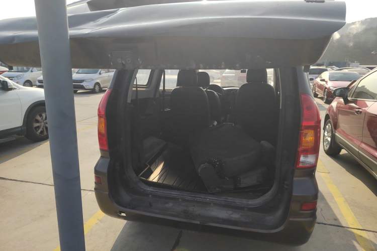 Used Dongfeng Fengon 330 2014 1.5L Manual Utility Version DK15