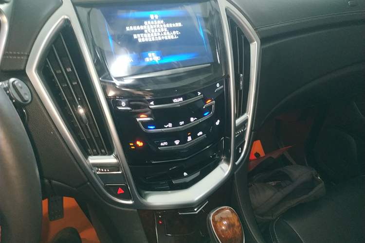 Used Cadillac SRX 2015 3.0L Elite Model