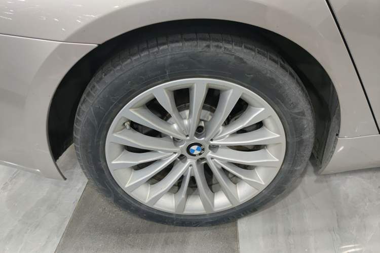 Used BMW 5 Series New Energy 2020 Mileage Upgrade Version 530Le Luxury Package
