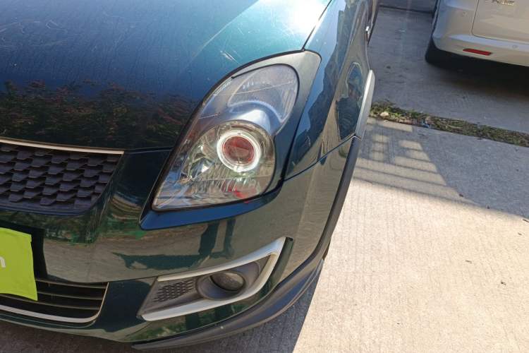 Used Suzuki Swift 2016 1.5L Automatic Fashionable Coolplay Edition