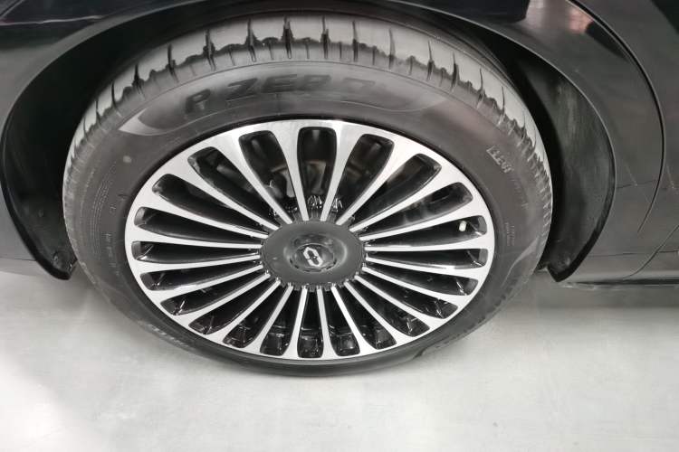 Used Hima AITO M9 2024 Range-Extended Ultra Version 52 kWh 5-Seater Model