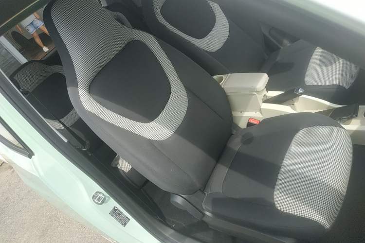 Used Wuling Hongguang MINIEV 2024 3rd Generation 215km Advanced Version
