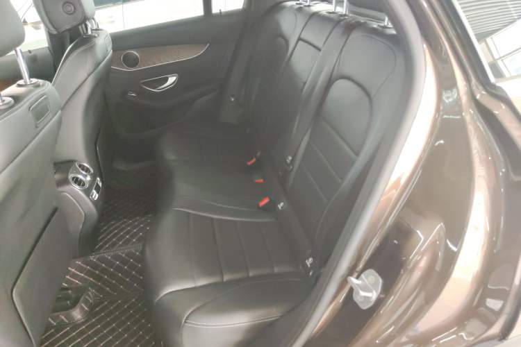 Used Mercedes-Benz GLC 2017 GLC 300 4MATIC Sport Edition
