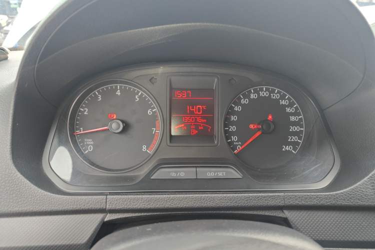 Used Volkswagen Jetta 2015 Value Edition 1.6L Manual Fashionable Style