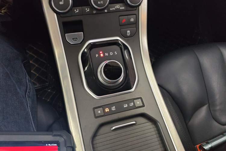 Used Land Rover Range Rover Evoque 2015 2.0T Five-Door Zhiyao Edition
