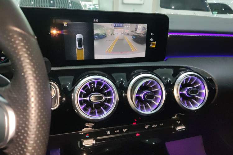 Used Mercedes-Benz A-Class 2022 Second Facelift A 200 L Sport Sedan Fashion Version