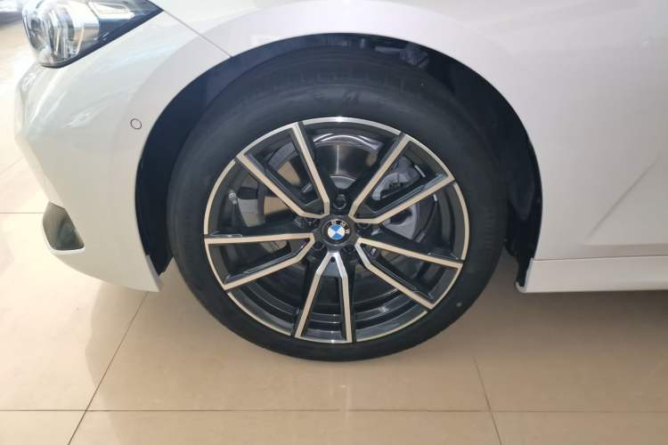 Used BMW 3 Series 2025 325Li M Sport Package
