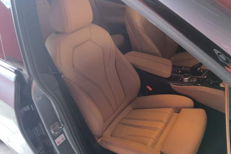 Used BMW 6 Series GT 2020 630i M Sport Package
