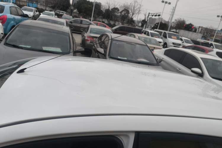 Used Toyota YARiS L 2015 1.5E Automatic Charm Edition