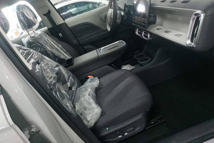 Used Leapmotor B10 2025 510 Joyful Edition
