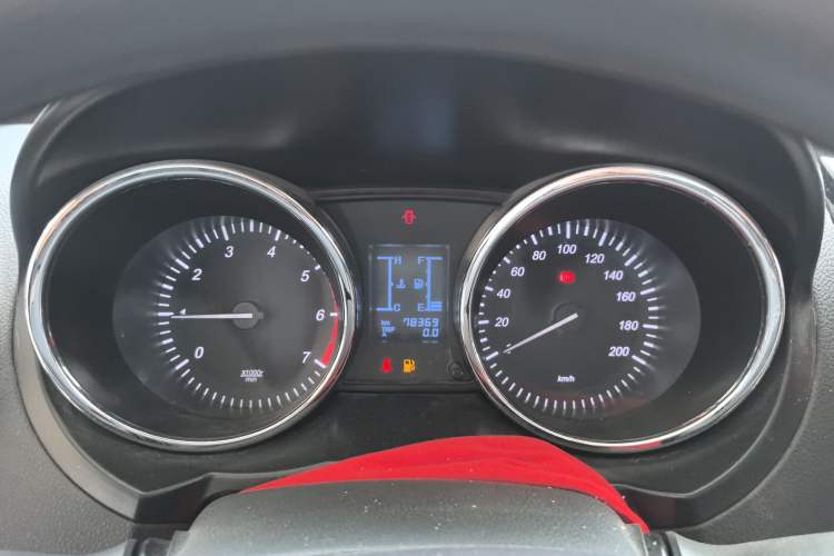 Used HYOSOW S3 2014 1.5L Comfort Version China IV Emission Standard
