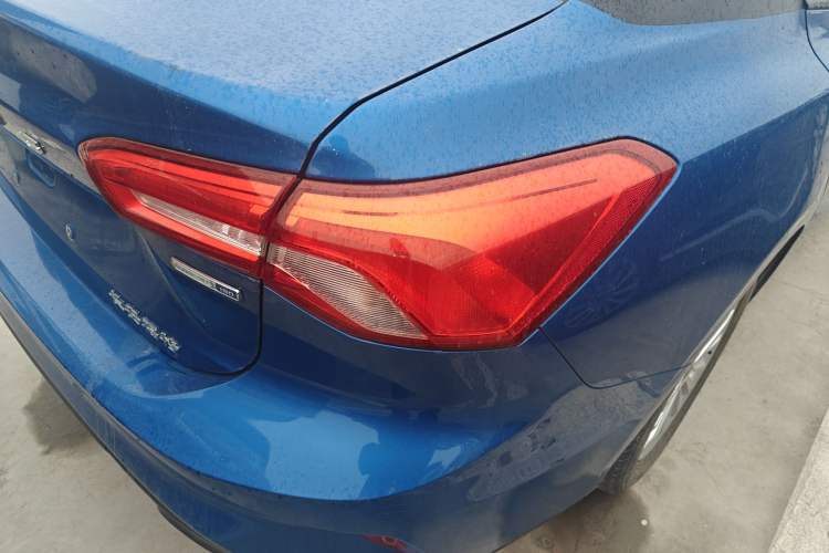 Used Ford Focus 2019 Sedan EcoBoost 180 Automatic Trend Edition
