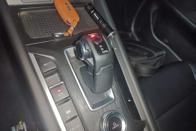 Used Great Wall Poer 2024 2.4T Passenger Version Automatic Diesel 4x4 Comfort Trim
