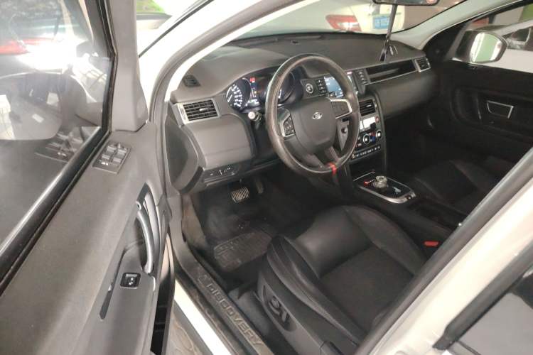 Used Land Rover Discovery Sport 2016 2.0T S
