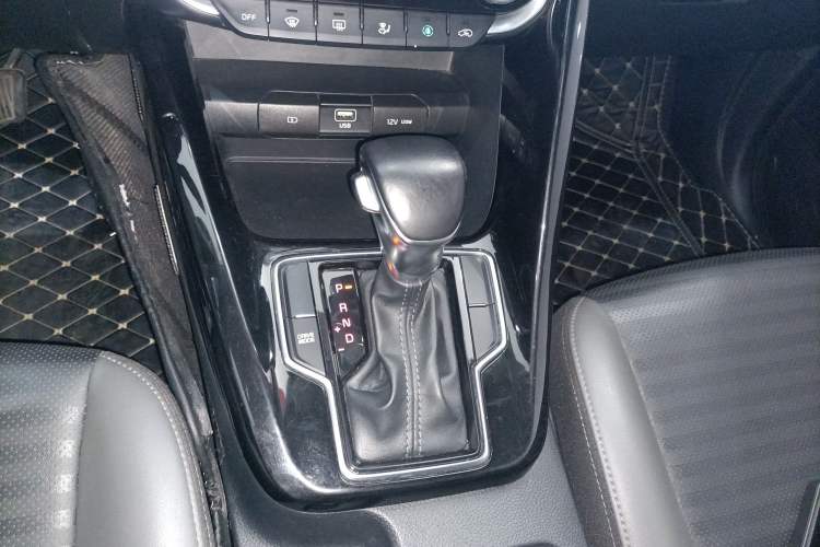 Used Kia Sportage R 2018 2.0L Automatic Smart Luxury Version China V Standard