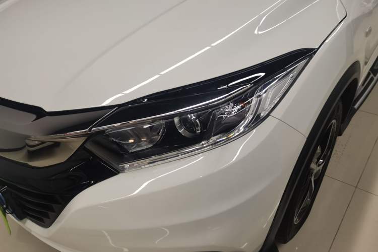 Used Honda Vezel 2020 1.5L CVT Pioneer Edition
