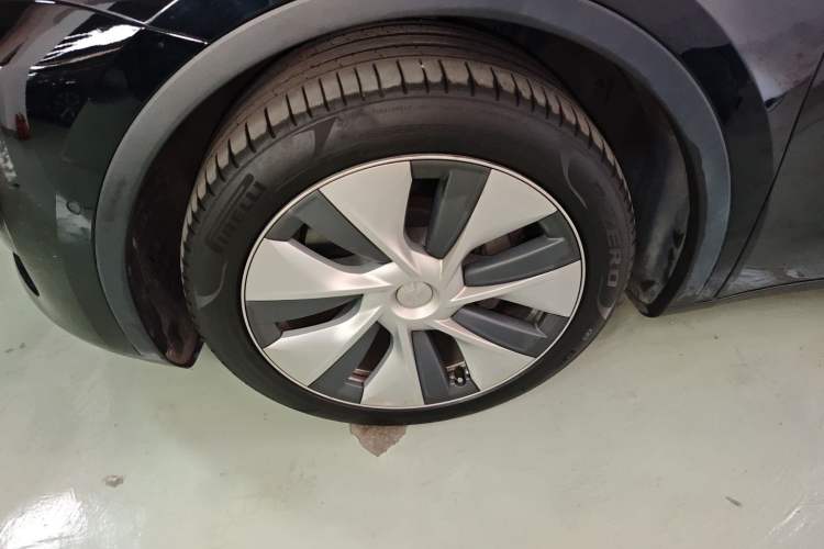 Used Tesla Model Y 2022 Rear-Wheel-Drive Version
