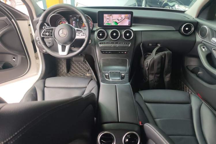 Used Mercedes-Benz C-Class 2019 C 180 L Fashion Edition Sport Version
