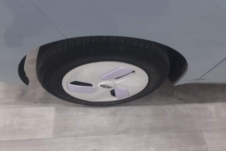 Used Chery QQ Ice Cream 2022 170km Sundae Phosphate Lithium-Ion
