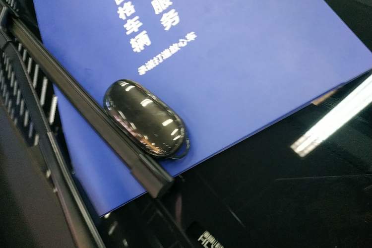 Used Li Auto L8 2023 Air model
