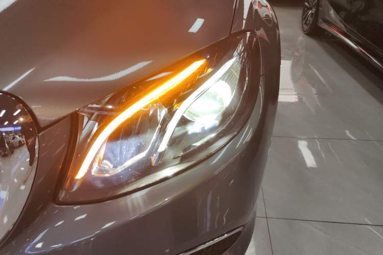 Used Mercedes-Benz E-Class 2020 Restyled E 300 L Sporty and Stylish Edition